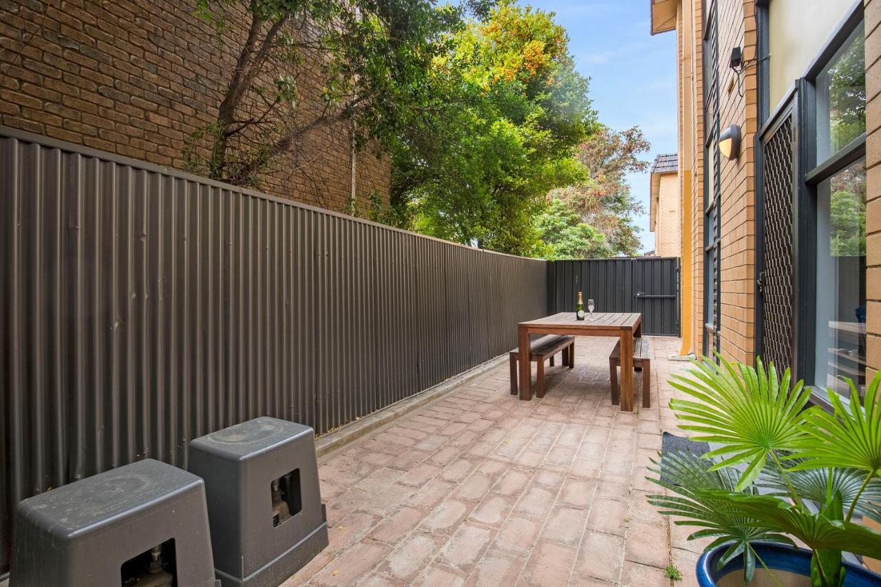 Bayswaterfront Apartments Adelaide Buitenkant foto