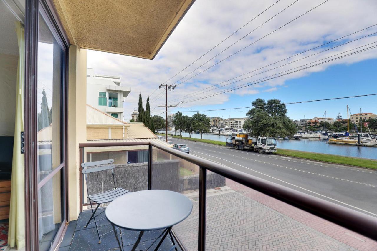 Bayswaterfront Apartments Adelaide Buitenkant foto
